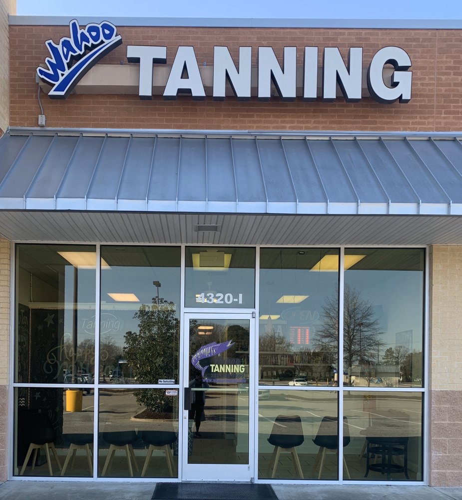 WAHOO TANNING Updated September 2024 15 Photos 4320 E 10th St