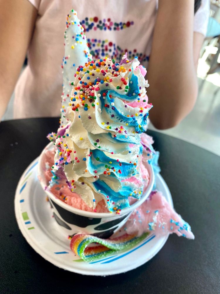 THE YARD MILKSHAKE BAR 12 Photos & 29 Reviews Ice Cream & Frozen