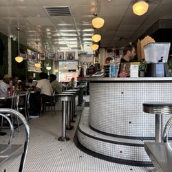 BeeWali’s Vegan AF - Counter