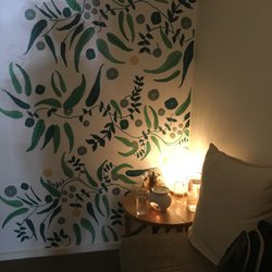endota spa Carlton North - Waiting area is a nook in the hallway so don't arrive too early