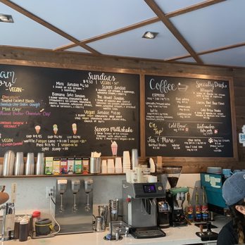Scoops - Ice Cream & Frozen Yogurt Near Me - La Jolla, California
