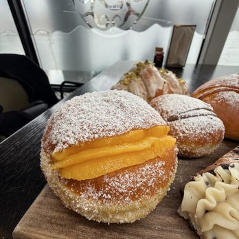 3 Castelos Grill House - Bola de Berlim - Canadian (New) Near Me - Mississauga, Ontario 3 Castelos Grill House - Bola de Berlim - Canadian (New) Near Me - Mississauga, Ontario