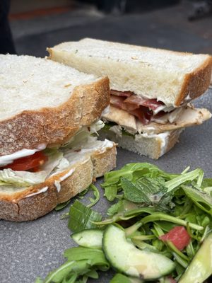 Shakespeares Head by null