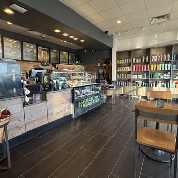 Starbucks - Coffee & Tea Near Me - Fort Wayne, Indiana Starbucks - Coffee & Tea Near Me - Fort Wayne, Indiana