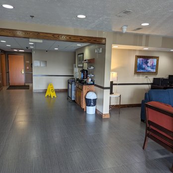 Comfort Inn New River - Hotels Near Me - Oak Hill, West Virginia Comfort Inn New River - Hotels Near Me - Oak Hill, West Virginia