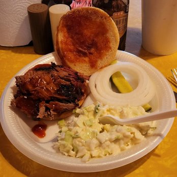Big John’s Feed Lot by Brenda - Sliced brisket sandwich gone topless. Plenty of sauce to keep it moist. A nicely sloppy sandwich. - Barbeque Near Me - Big Spring, Texas Big John’s Feed Lot by Brenda - Sliced brisket sandwich gone topless. Plenty of sauce to keep it moist. A nicely sloppy sandwich. - Barbeque Near Me - Big Spring, Texas