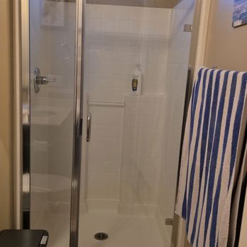 Cathy & Pablo's  House Cleaning - Home Cleaning Near Me