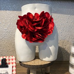 SugarMama's Beauty Collab - Sugaring