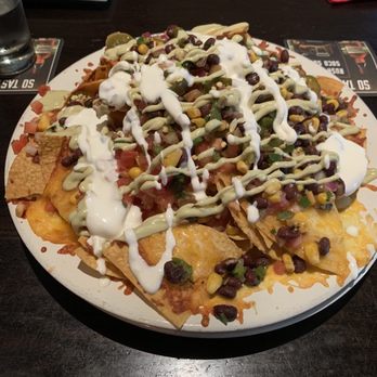 Chelsea Tavern - Nachos - meh - New American Near Me - Wilmington, Delaware
