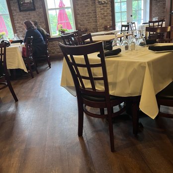 Blooming Grove Inn - Italian Near Me - Ewing Township, New Jersey Blooming Grove Inn - Italian Near Me - Ewing Township, New Jersey