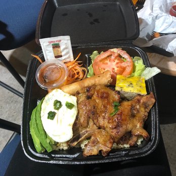 Kuway's Banh Mi - Grilled pork chop with fried rice and egg!! Yummy :) - Vietnamese Near Me - Austin, Texas