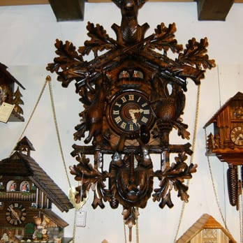 Hexenlochmühle - Große Auswahl an Kuckucksuhren - German Near Me - Furtwangen, BW Hexenlochmühle - Große Auswahl an Kuckucksuhren - German Near Me - Furtwangen, BW