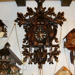 Hexenlochmühle - Große Auswahl an Kuckucksuhren