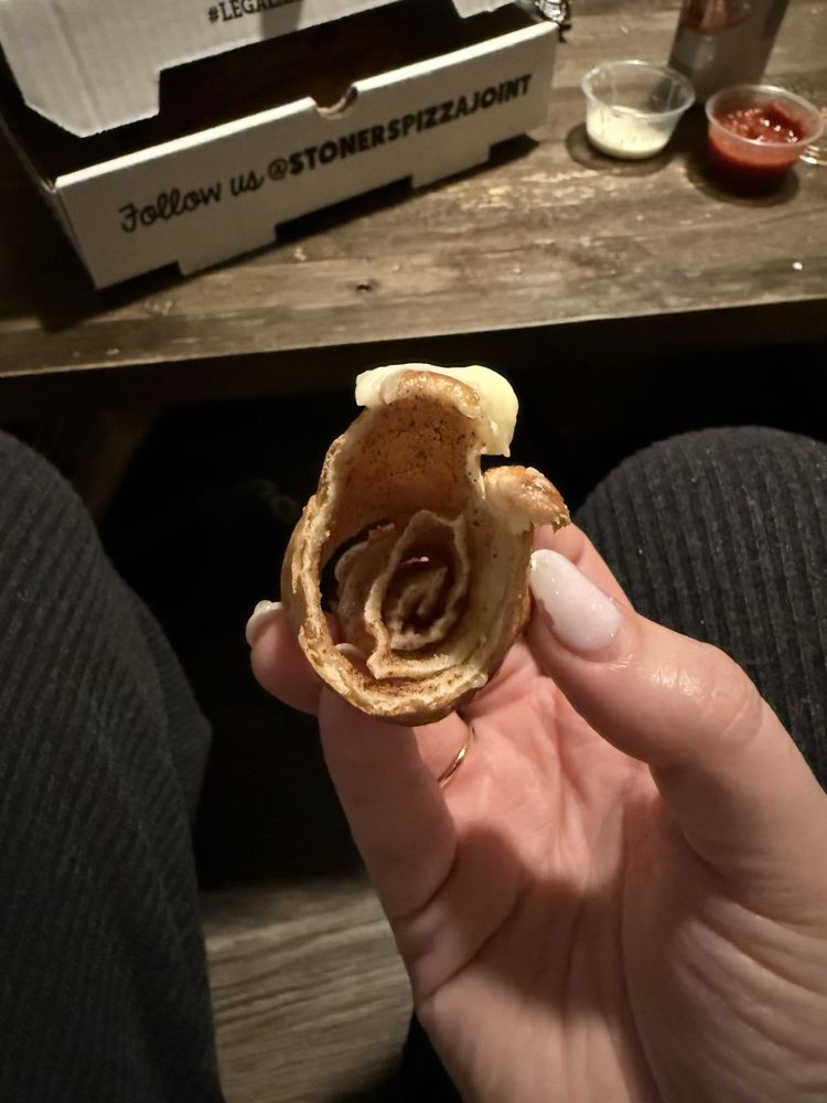 Stoner's Pizza Joint