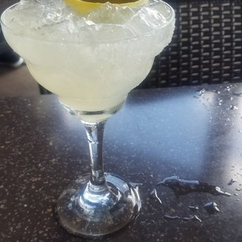 Uncle Julio's - Tres Amigos margarita - Mexican Near Me - Orlando, Florida