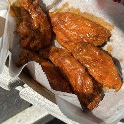 Chickie & Pete's - Wings