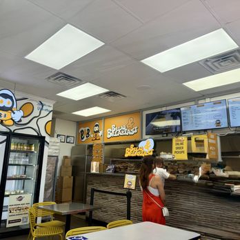 Bread & Breakfast - Burbank - Breakfast & Brunch Near Me - Burbank, California