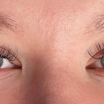 Cloud 9 Beauty - Hybrid lash set - Waxing Near Me - Fairmont, West Virginia