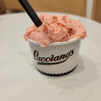 Lucciano's - Gelato Near Me - East Rutherford, New Jersey