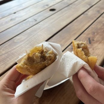 El Pilón - Colombianita Empanada - Food Trucks Near Me - Portland, Oregon El Pilón - Colombianita Empanada - Food Trucks Near Me - Portland, Oregon