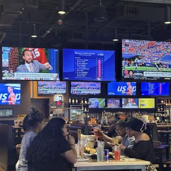 Buffalo Wild Wings - Chicken Wings Near Me - Birmingham, Alabama