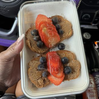 Main Squeeze Juice - Almond Butter Toast - Juice Bars & Smoothies Near Me - Missouri City, Texas Main Squeeze Juice - Almond Butter Toast - Juice Bars & Smoothies Near Me - Missouri City, Texas