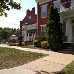 Presbyterian Village at Hollidaysburg - Front fountain