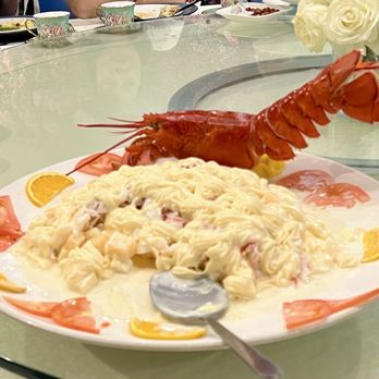698 Cafe 新東溢豐 - Lobster Salad - Noodles Near Me - Flushing, New York