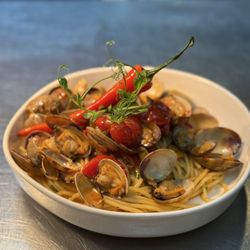 La Tana Restaurant - Seafood pasta