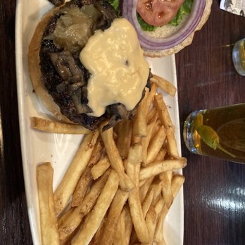 Dillon Dam Brewery - Build a burger with beer cheese mushrooms and onions-bun a bit stale and fries over cooked - American Near Me - Dillon, Colorado