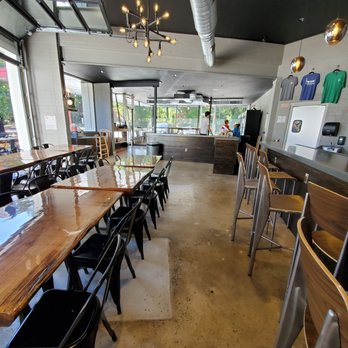 Campus Gas - Interior Seating - Beer Bar Near Me - Winston-Salem, North Carolina Campus Gas - Interior Seating - Beer Bar Near Me - Winston-Salem, North Carolina