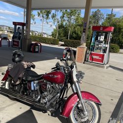 Murphy Express - Premium 93 Octane Unleaded Ethanol Free $3.85   01.04.2024