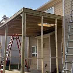 V&V HandyMen - Screened in porch Construction