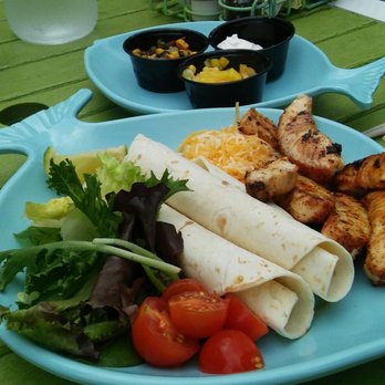 The Keys - Mahi tacos - Caribbean Near Me - Put-in-Bay, Ohio