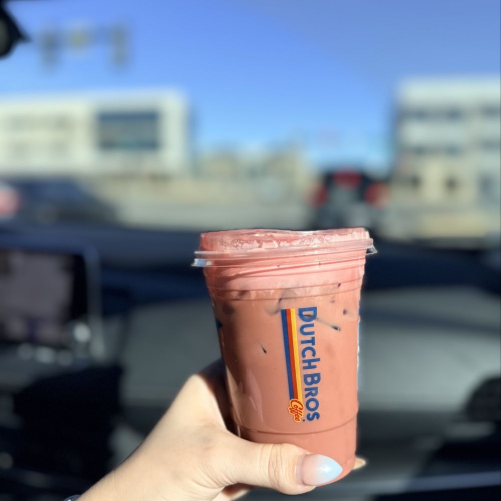 Dutch Bros Coffee - Pink velvet mocha - Juice Bars & Smoothies Near Me - Denver, Colorado Dutch Bros Coffee - Pink velvet mocha - Juice Bars & Smoothies Near Me - Denver, Colorado