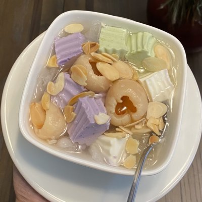 Bep Co Tham - KN Kitchen by null