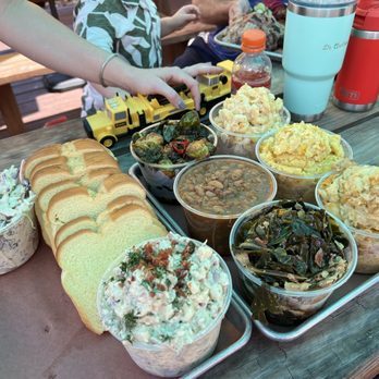 Truth BBQ - Sides & Pint - Barbeque Near Me - Brenham, Texas