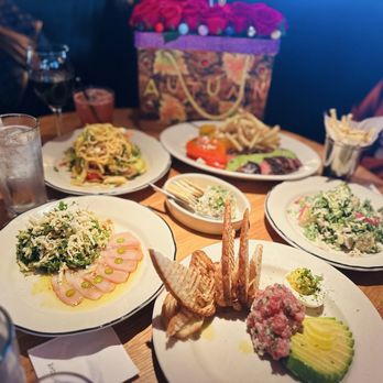 R+D Kitchen - New American Near Me - Yountville, California R+D Kitchen - New American Near Me - Yountville, California
