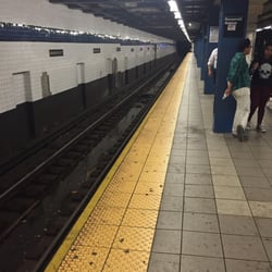 NYC Transit Authority - Another late night waiting for the train to take me to Mi Casa