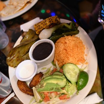 El Guajillo Mexican - Churrasco Mexicano - Mexican Near Me - Trenton, New Jersey El Guajillo Mexican - Churrasco Mexicano - Mexican Near Me - Trenton, New Jersey
