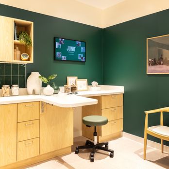 Juno Veterinary - Veterinarians Near Me - Toronto, Ontario