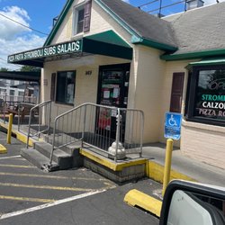 Little Italy Pizza - Restaurant