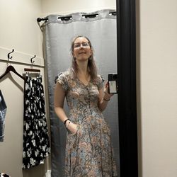 Revolution Boutique - Suuuper cute dress!! Gives a Sound of Music-esque feeling