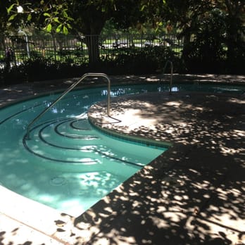 San Paulo Park - Weird horse shoe jacuzzi hidden beneath the trees. Max occupancy 10 - Parks Near Me - Irvine, California San Paulo Park - Weird horse shoe jacuzzi hidden beneath the trees. Max occupancy 10 - Parks Near Me - Irvine, California