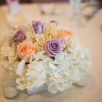 TDE Wedding - Mid-Size Centerpiece - Wedding Planning Near Me - Millbrae, California TDE Wedding - Mid-Size Centerpiece - Wedding Planning Near Me - Millbrae, California