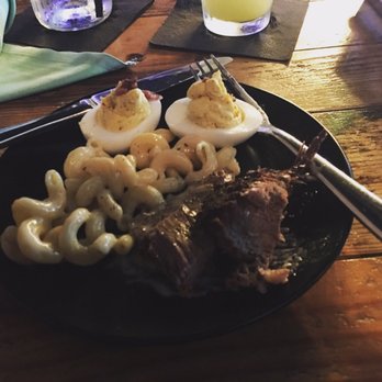 Wayward Bar & Kitchen - Deviled eggs and the show stopper brisket mac n cheese - Bars Near Me - Baltimore, Maryland Wayward Bar & Kitchen - Deviled eggs and the show stopper brisket mac n cheese - Bars Near Me - Baltimore, Maryland