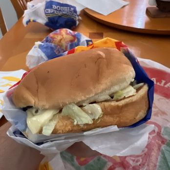 Carl's Jr - Burgers Near Me - Doral, Florida