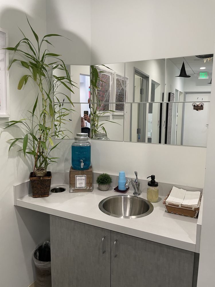 DENTAL DESIGN STUDIO CITY Updated September 2024 107 Photos & 180