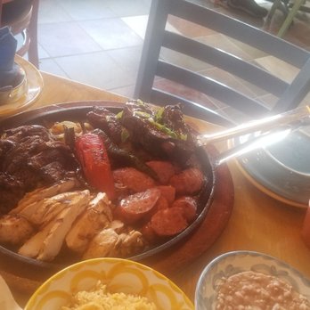 Lupe Tortilla Mexican Restaurant - Barbacoas Fajitas - Mexican Near Me - Irving, Texas Lupe Tortilla Mexican Restaurant - Barbacoas Fajitas - Mexican Near Me - Irving, Texas