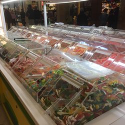 Sweets 4 Treats - Lots of yummy candies